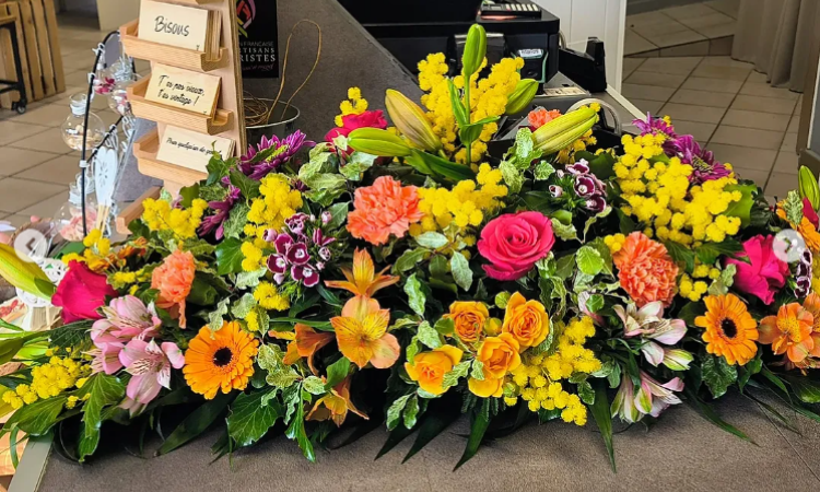 Montage floral pour dessus de cercueil, Vertige Floral, Touvet